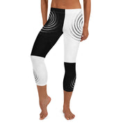 Sanctifier Capri Leggings